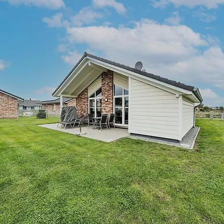 בית נופש Mit Sauna Und Kamin Nahe Am Gruenen Dagebüll