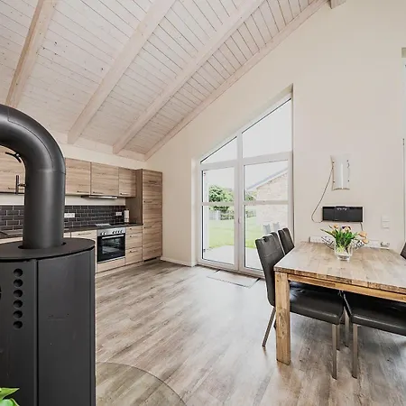 Mit Sauna Und Kamin Nahe Am Gruenen Dagebüll