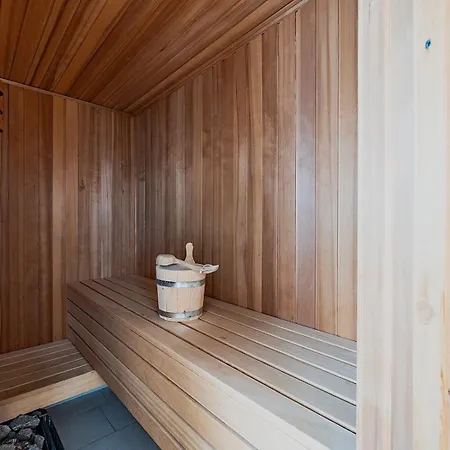 Mit Sauna Und Kamin Nahe Am Gruenen *